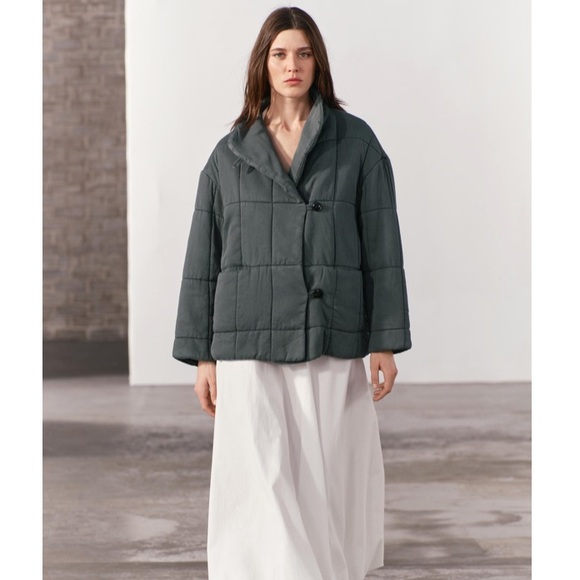 ZARA ZW Collection Charcoal Grey Quilted Jacket Oversized size M-L, NEW - Picture 1 of 4